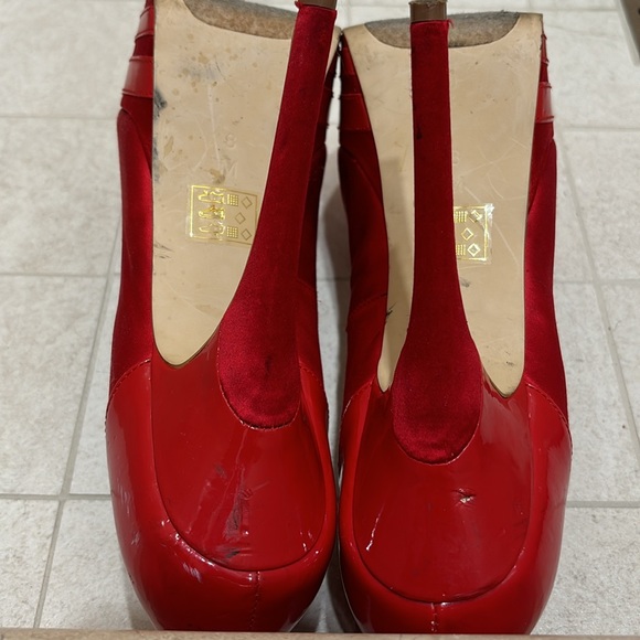 bebe Platform Red Stiletto Heels Size 8 - Picture 11 of 12